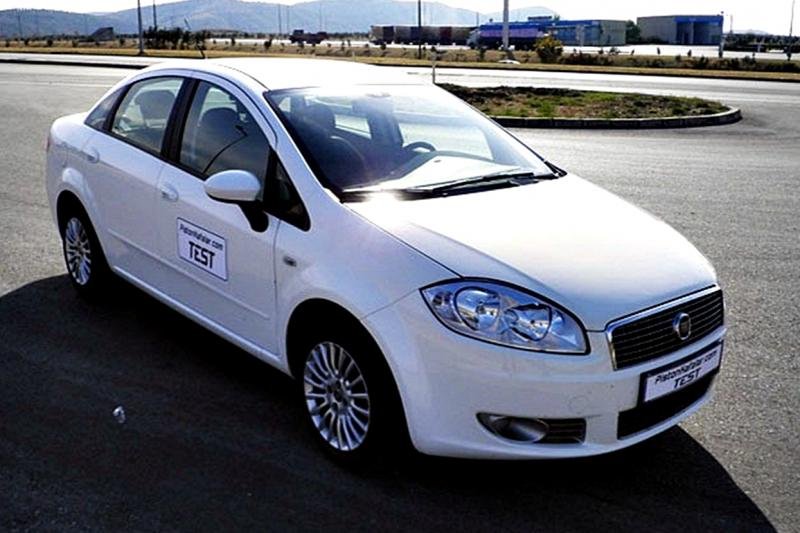 Fiat Linea Active Plus 1.3 Multijet (1)