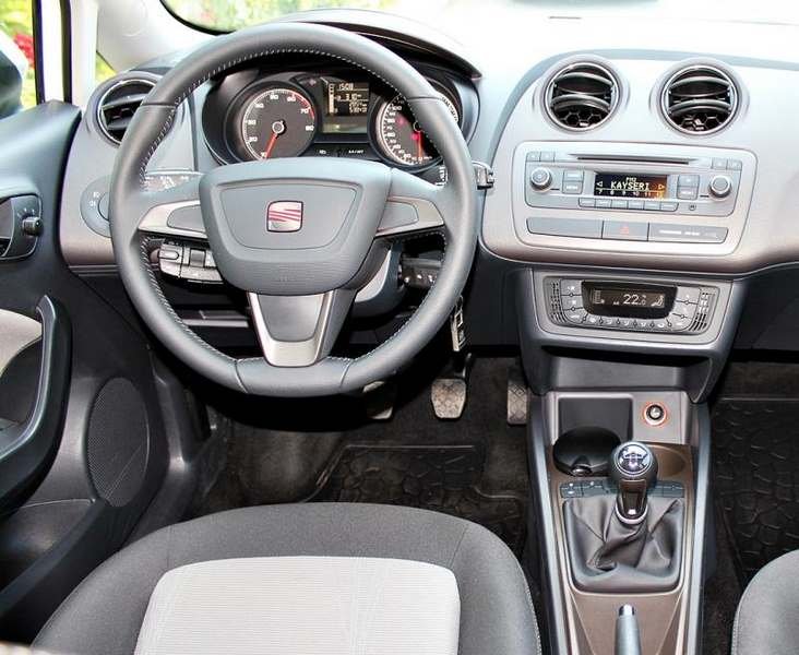 Seat Ibiza 1.4 lt. 85 Hp Style (30)